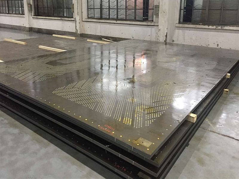 Titanium steel composite plate: The 